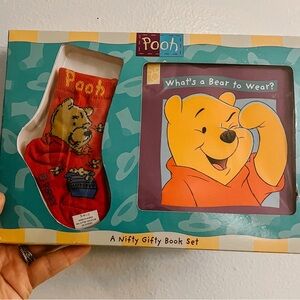 Vintage New in box 1997 Winnie the Pooh nifty gifts book set for baby/toddler